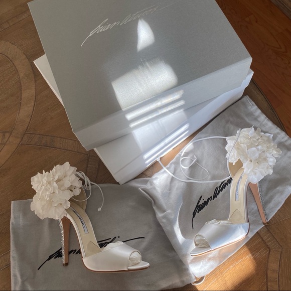 🇺🇸🇺🇦Signed by Brian Atwood Aurora bridal sandals - Picture 5 of 9
